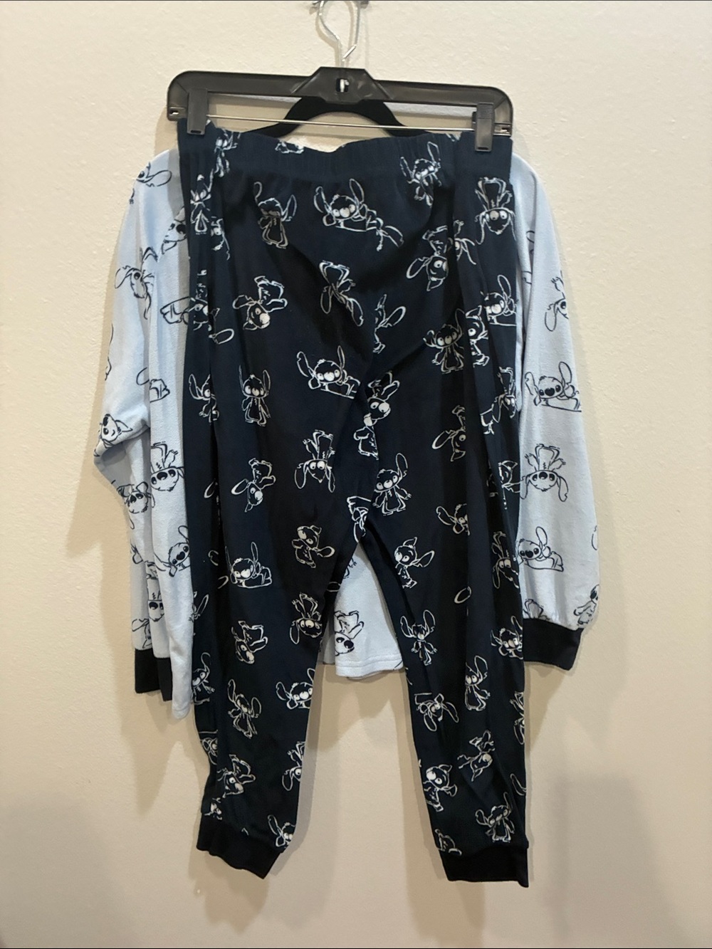 Disney Light Blue & Navy Stitch Print Women's Pajama Set - Picture 8 of 8
